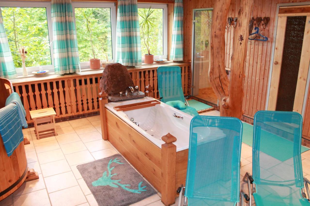 Landhotel Untere Kapfenhardter Muehle Unterreichenbach Екстер'єр фото