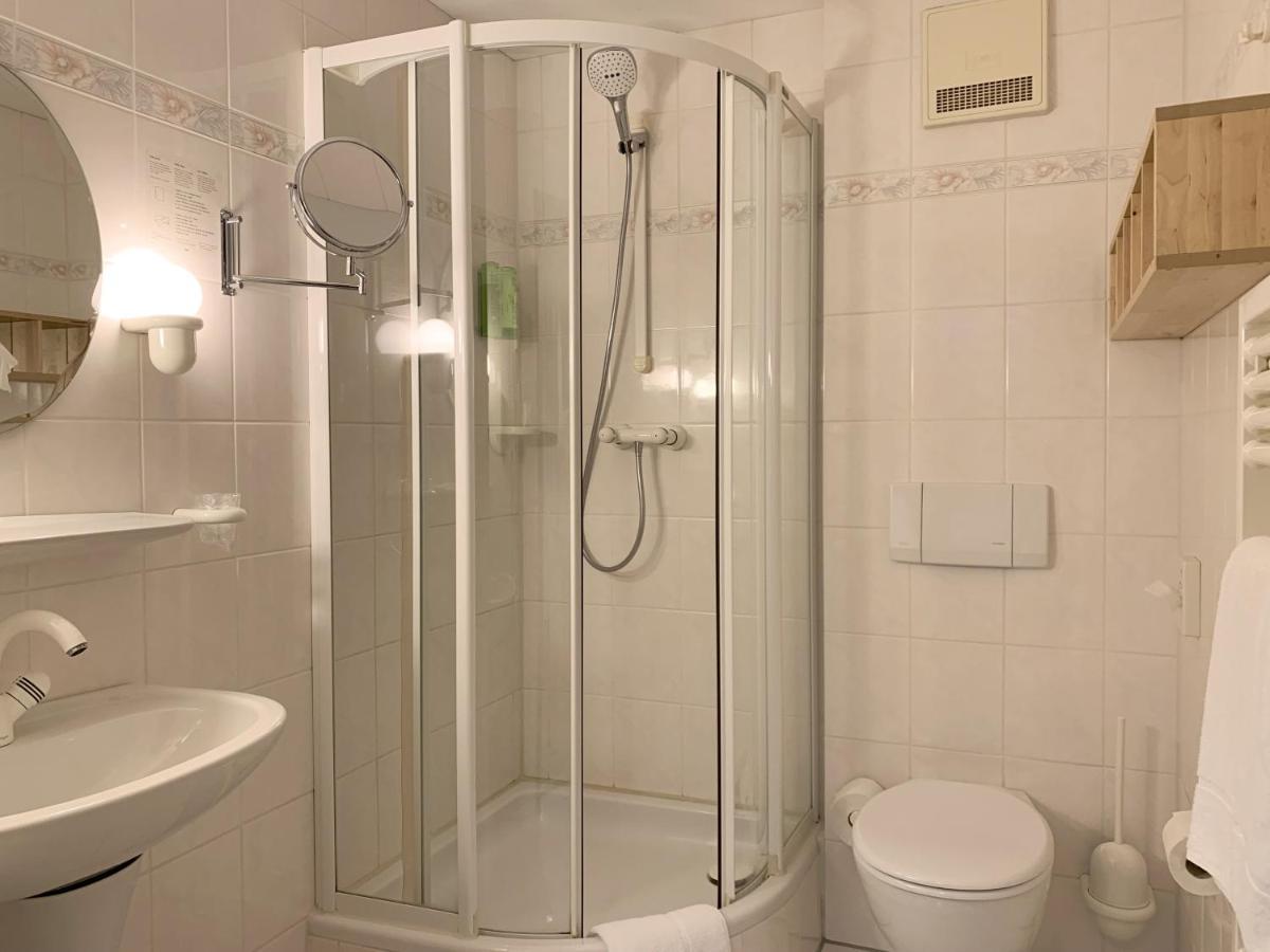Landhotel Untere Kapfenhardter Muehle Unterreichenbach Екстер'єр фото