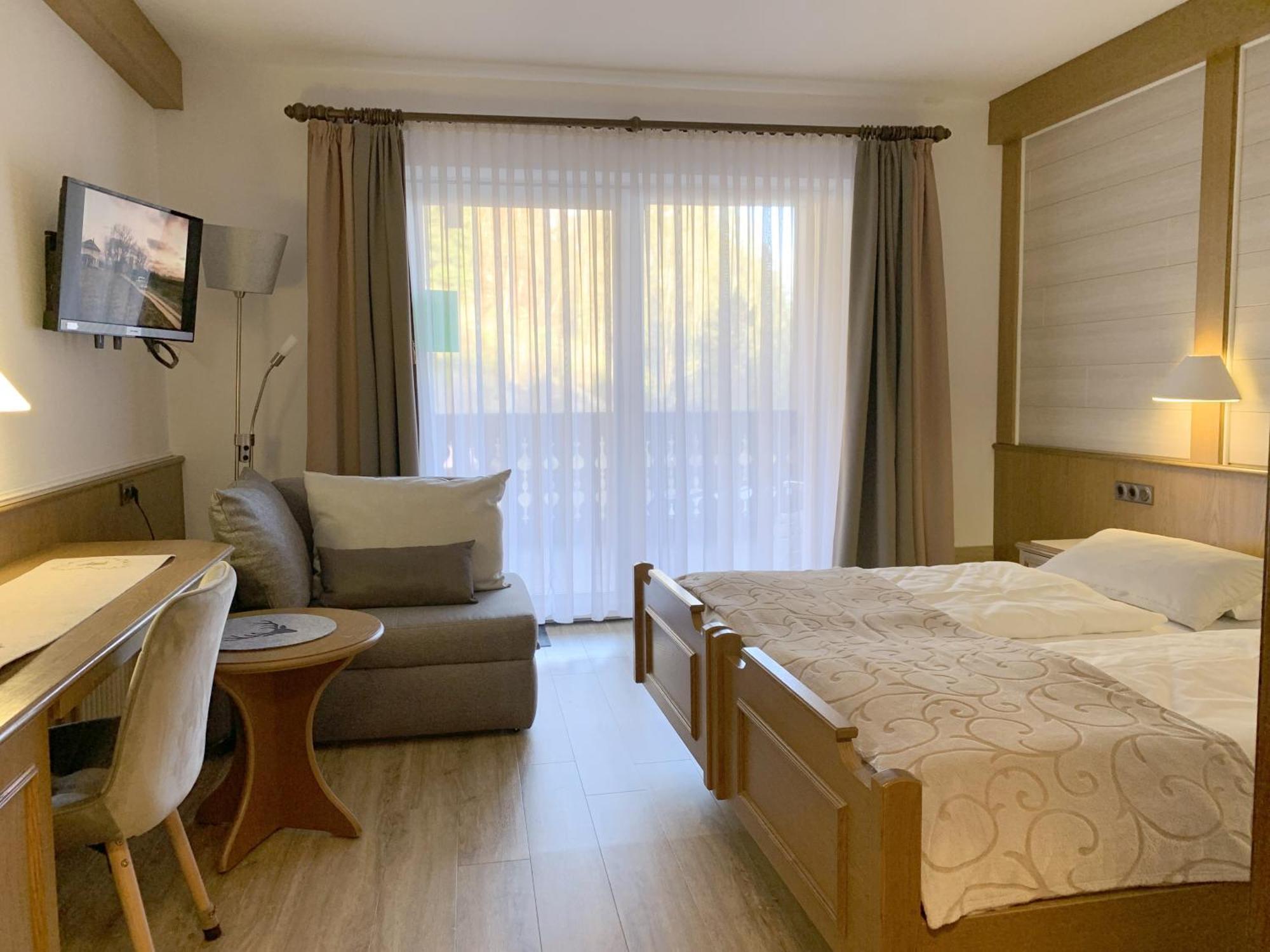 Landhotel Untere Kapfenhardter Muehle Unterreichenbach Екстер'єр фото