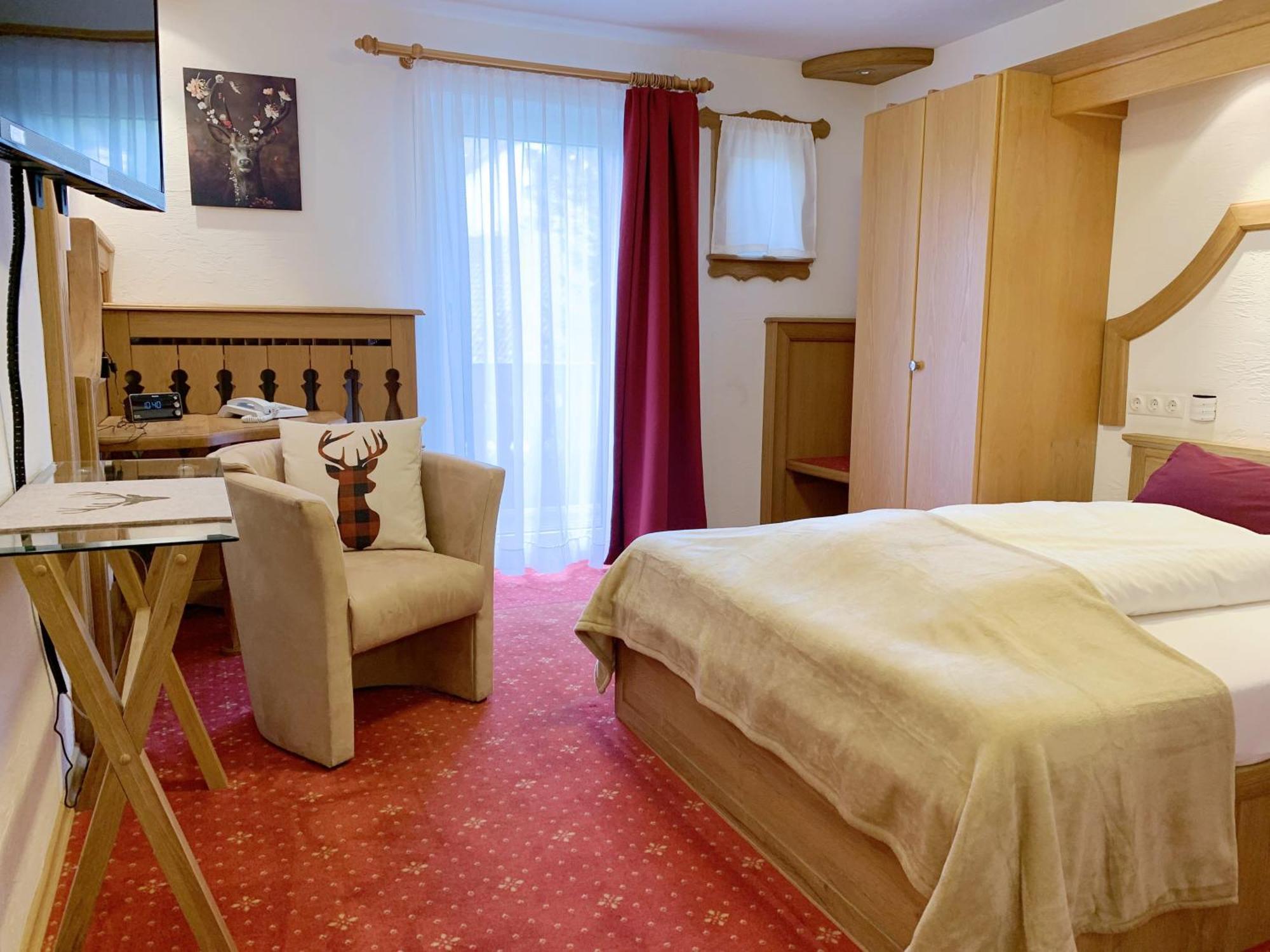 Landhotel Untere Kapfenhardter Muehle Unterreichenbach Екстер'єр фото