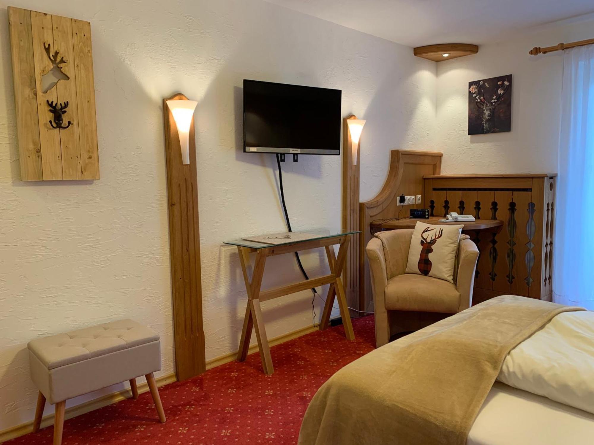 Landhotel Untere Kapfenhardter Muehle Unterreichenbach Екстер'єр фото
